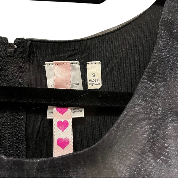 Three Hearts Shimner Ombre Grey Black Floral Dress - Picture 3 of 3